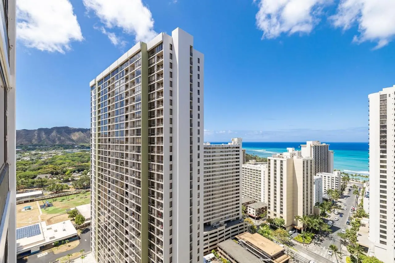 Waikiki Upscale 1 Bedroom - Ocean Views - Parking Honolulu 0*,  United States