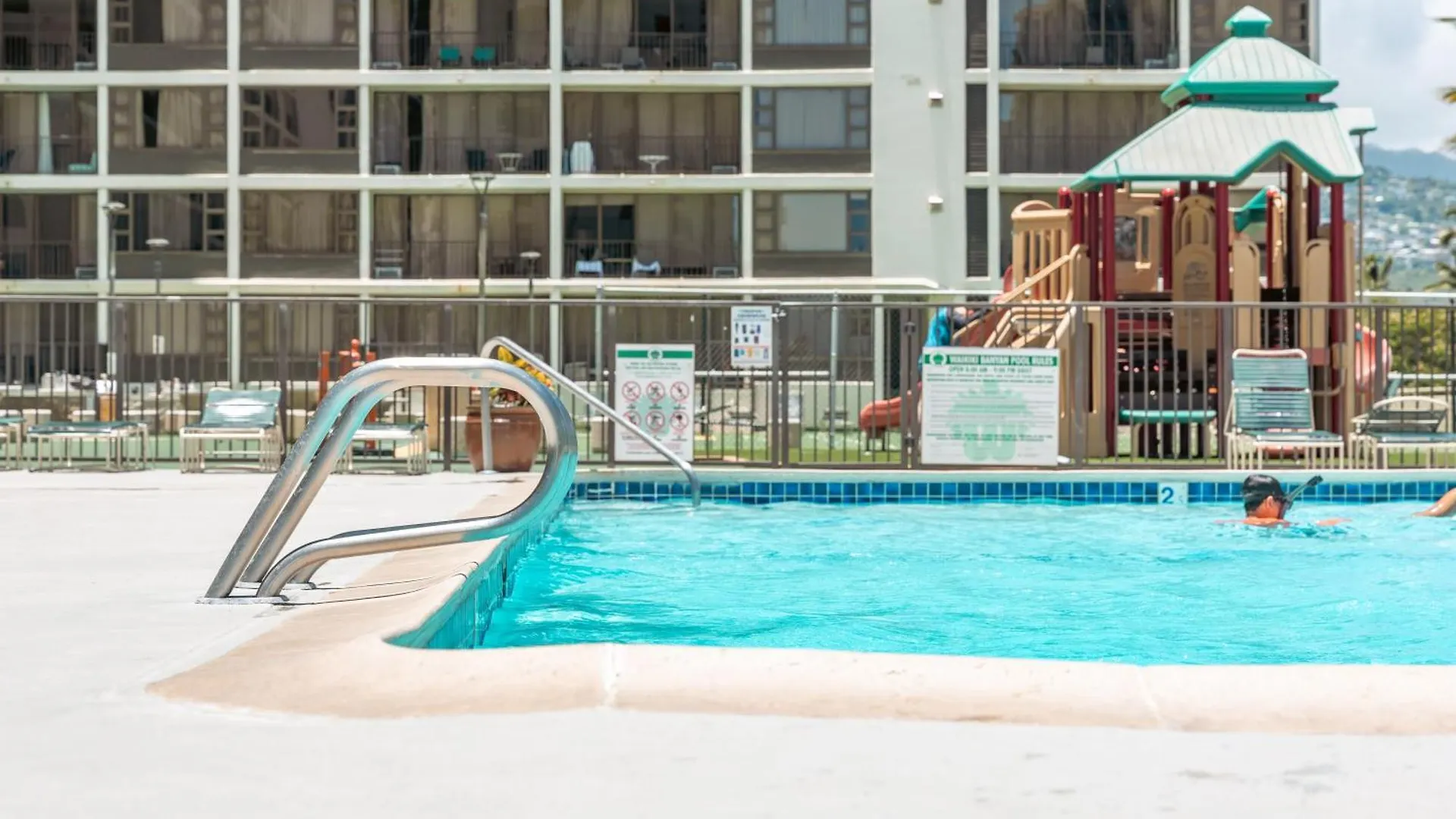 Waikiki Upscale 1 Bedroom - Ocean Views - Parking Honolulu United States